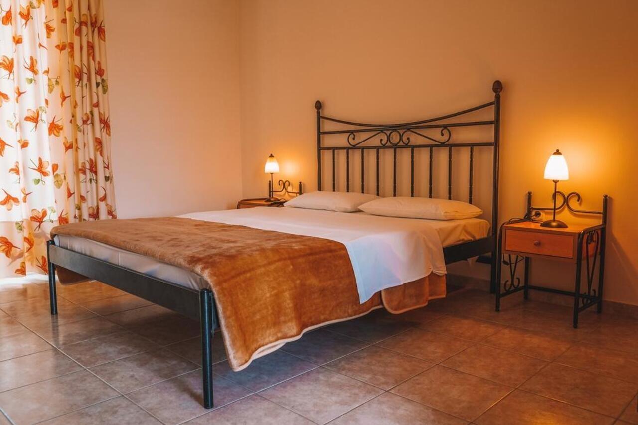 Dream Drop Studios Kalo Nero Extérieur photo